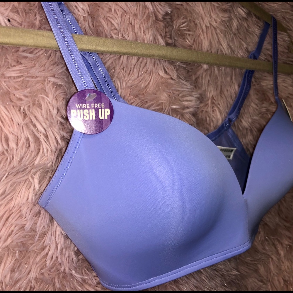 B. Tempt’d wire free push up - Picture 4 of 11